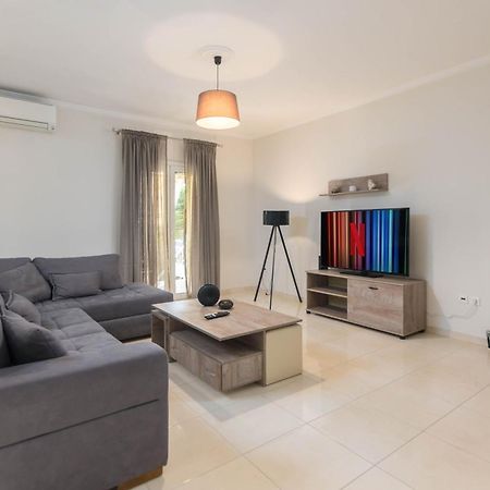 Апартаменты Διωροφη Μεζονετα-2Km Απο Το Κεντρο-Iliana House Alepou Экстерьер фото