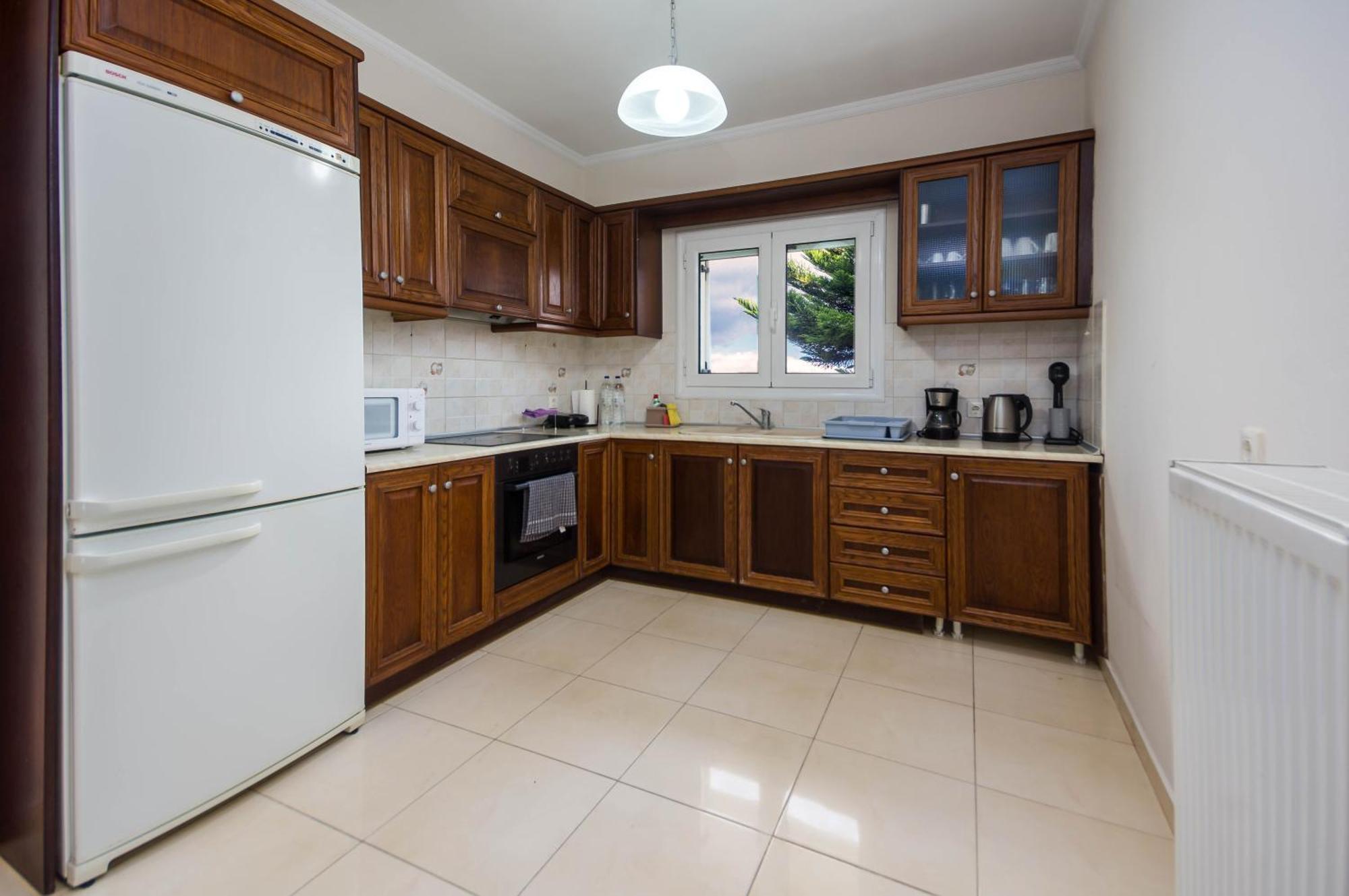 Апартаменты Διωροφη Μεζονετα-2Km Απο Το Κεντρο-Iliana House Alepou Экстерьер фото